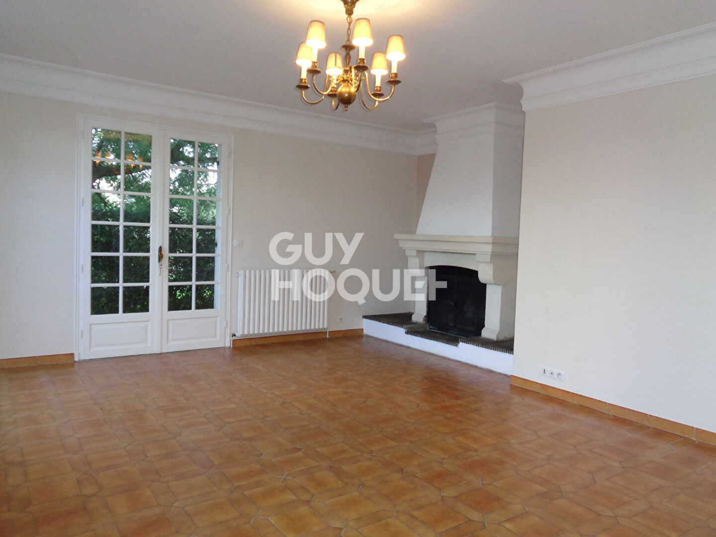 Maison Le Mas d'Agenais 100 m2 / 3 chambres /sous-sol et jardin