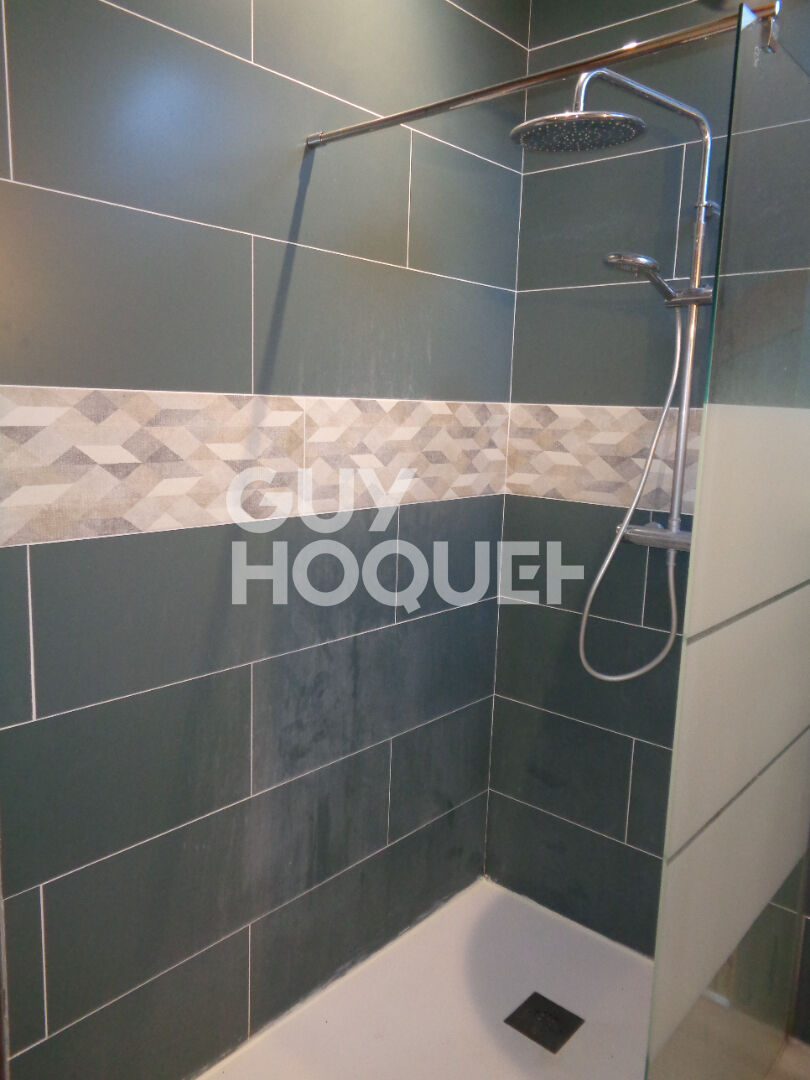 Maison de ville Marmande, 3 chambres et jardin.