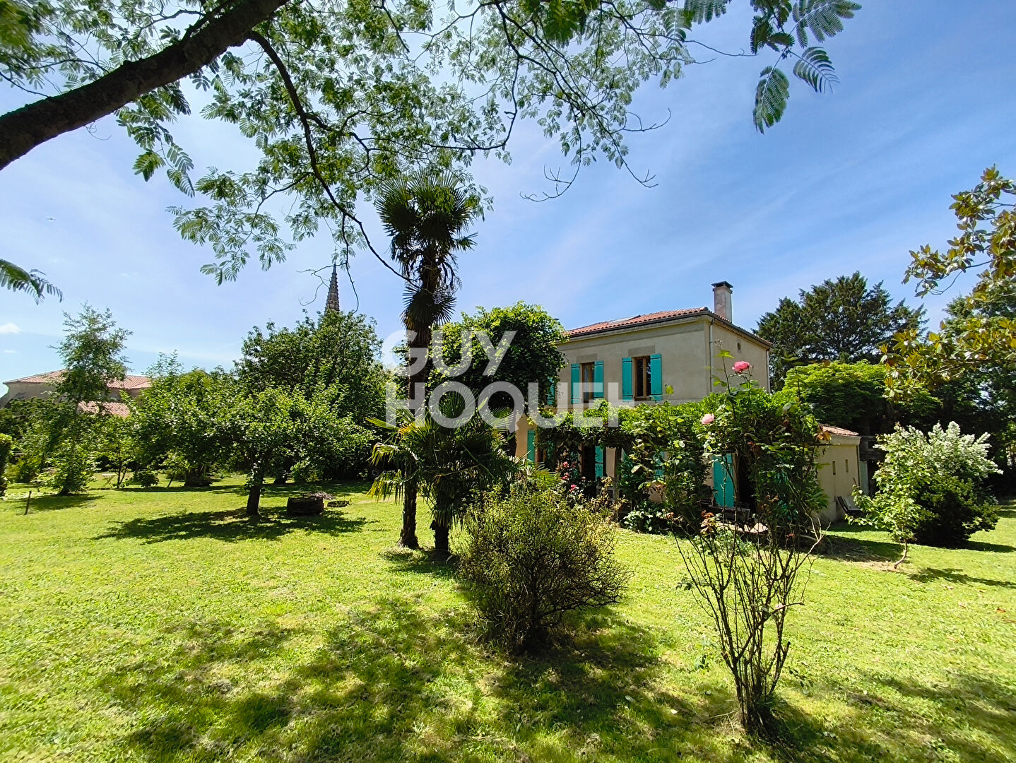 Maison de charme au coeur d'un village du 47