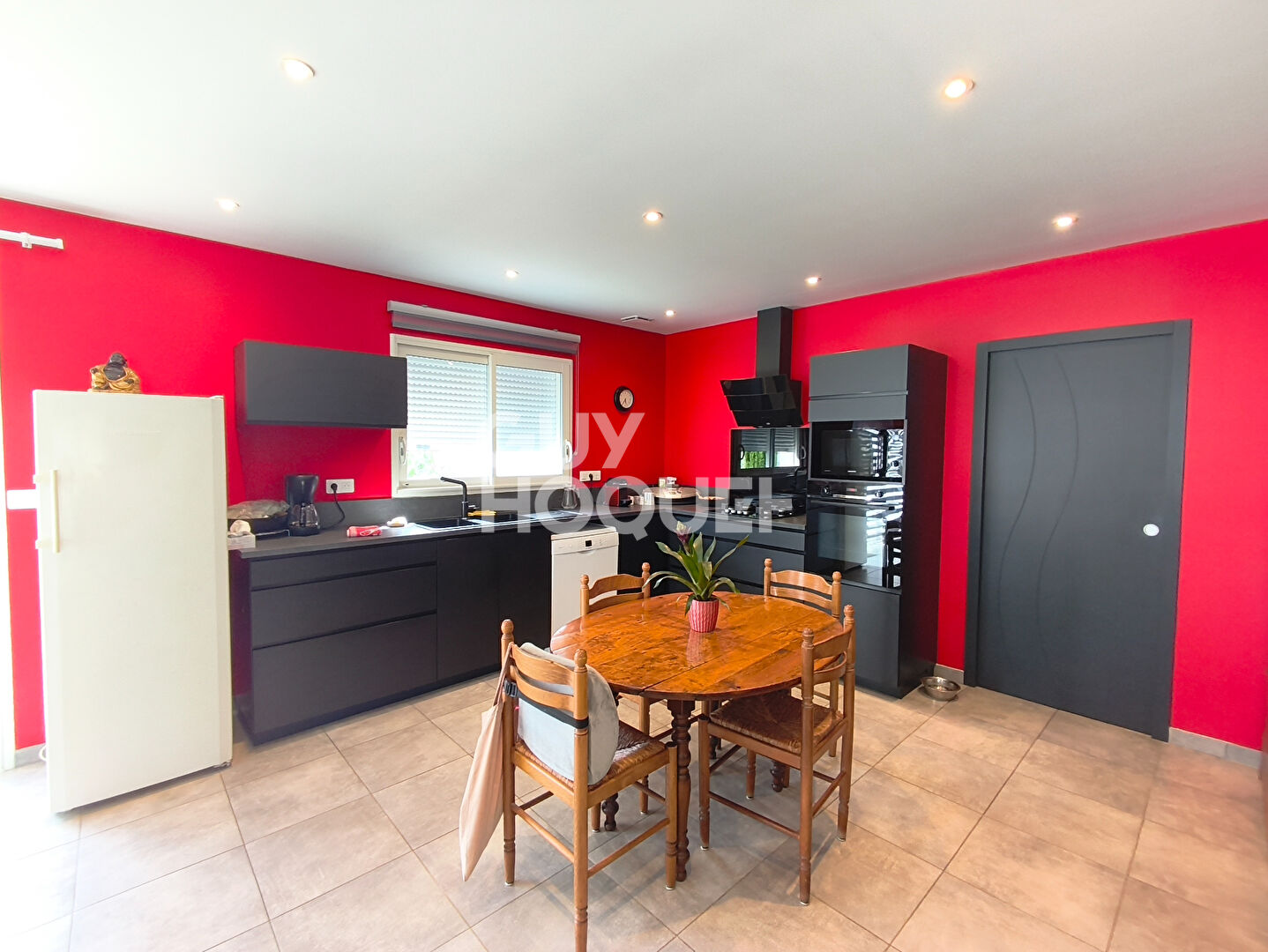 maison neuve contemporaine