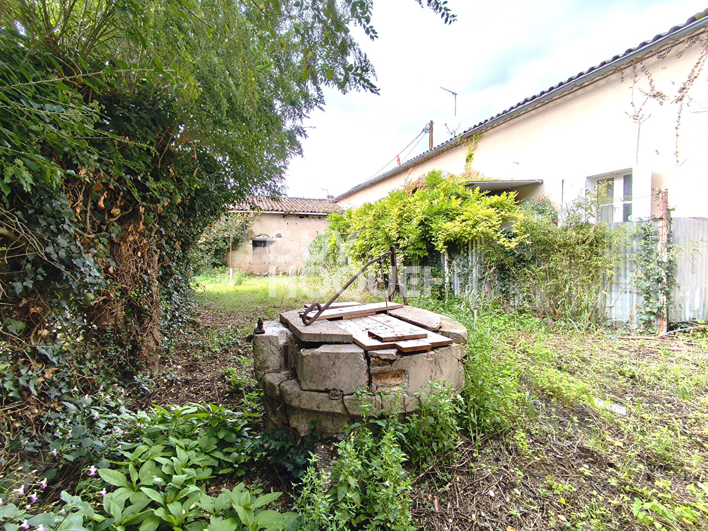 Investisseurs et Primo-accédant !!! Ensemble immobilier de rapport à Virazeil