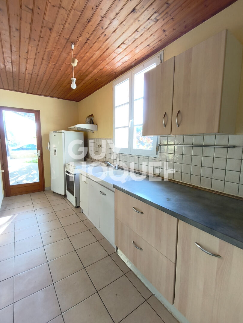 Ancienne ferme de 100 m2 et son terrain de 2800m2