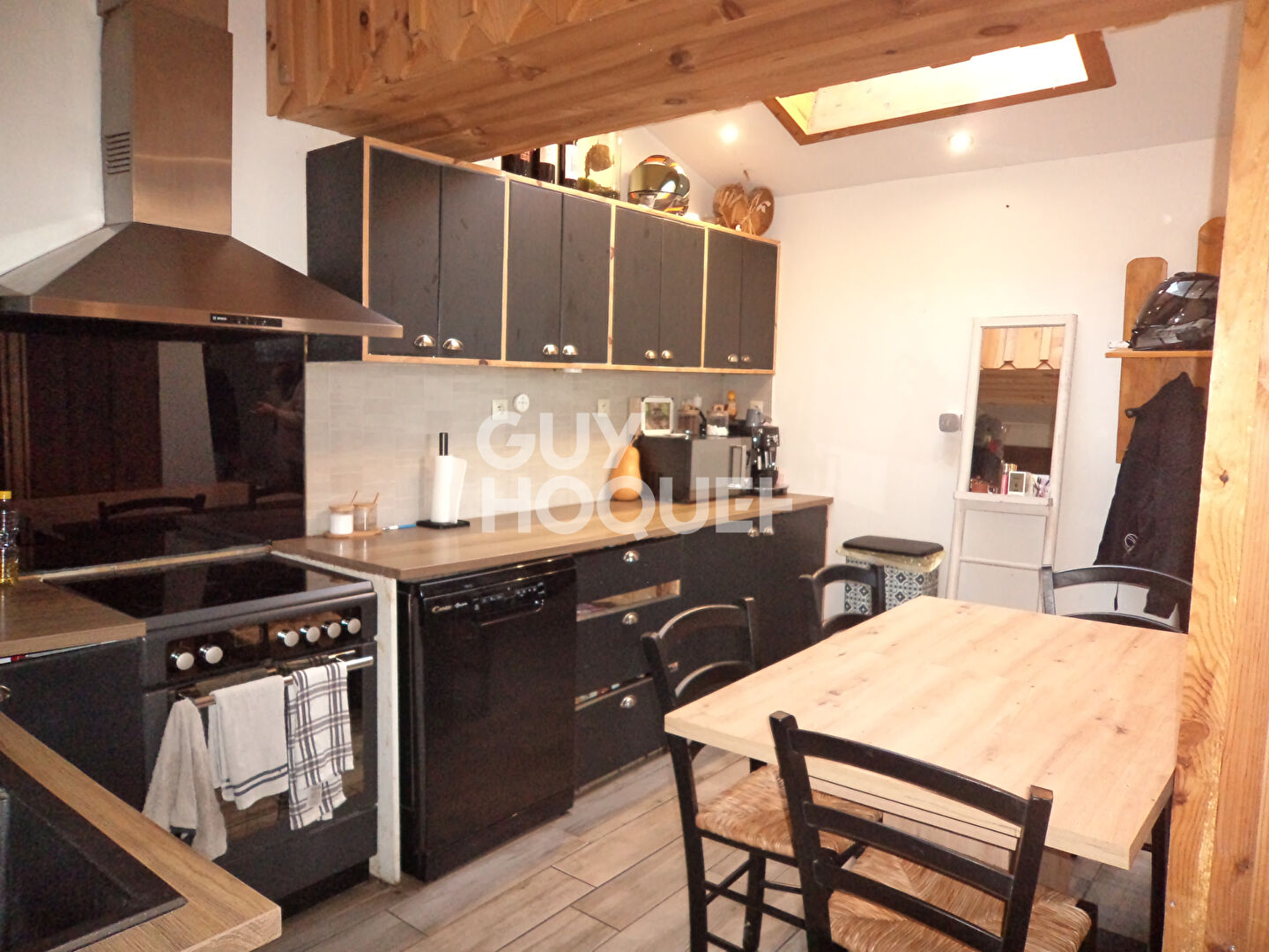 Maison et son jardin dans un petit village proche de Marmande