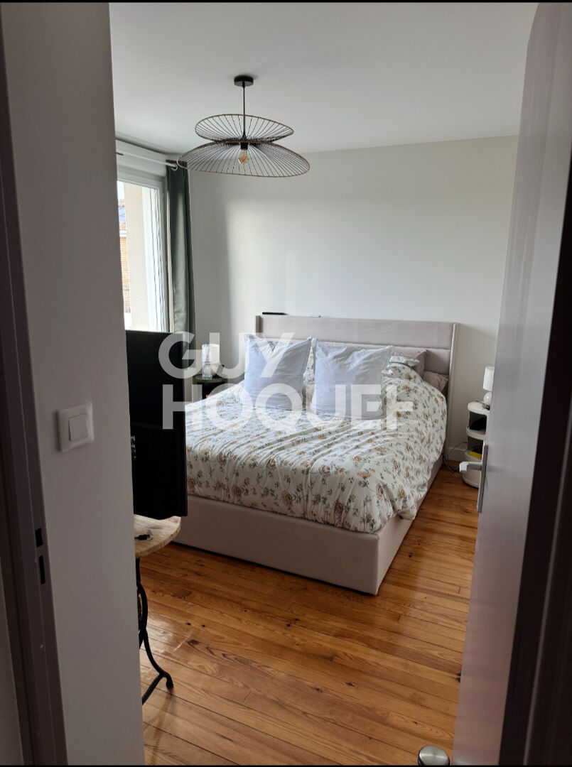 À louer : Jolie maison entièrement rénovée avec jardin et garage