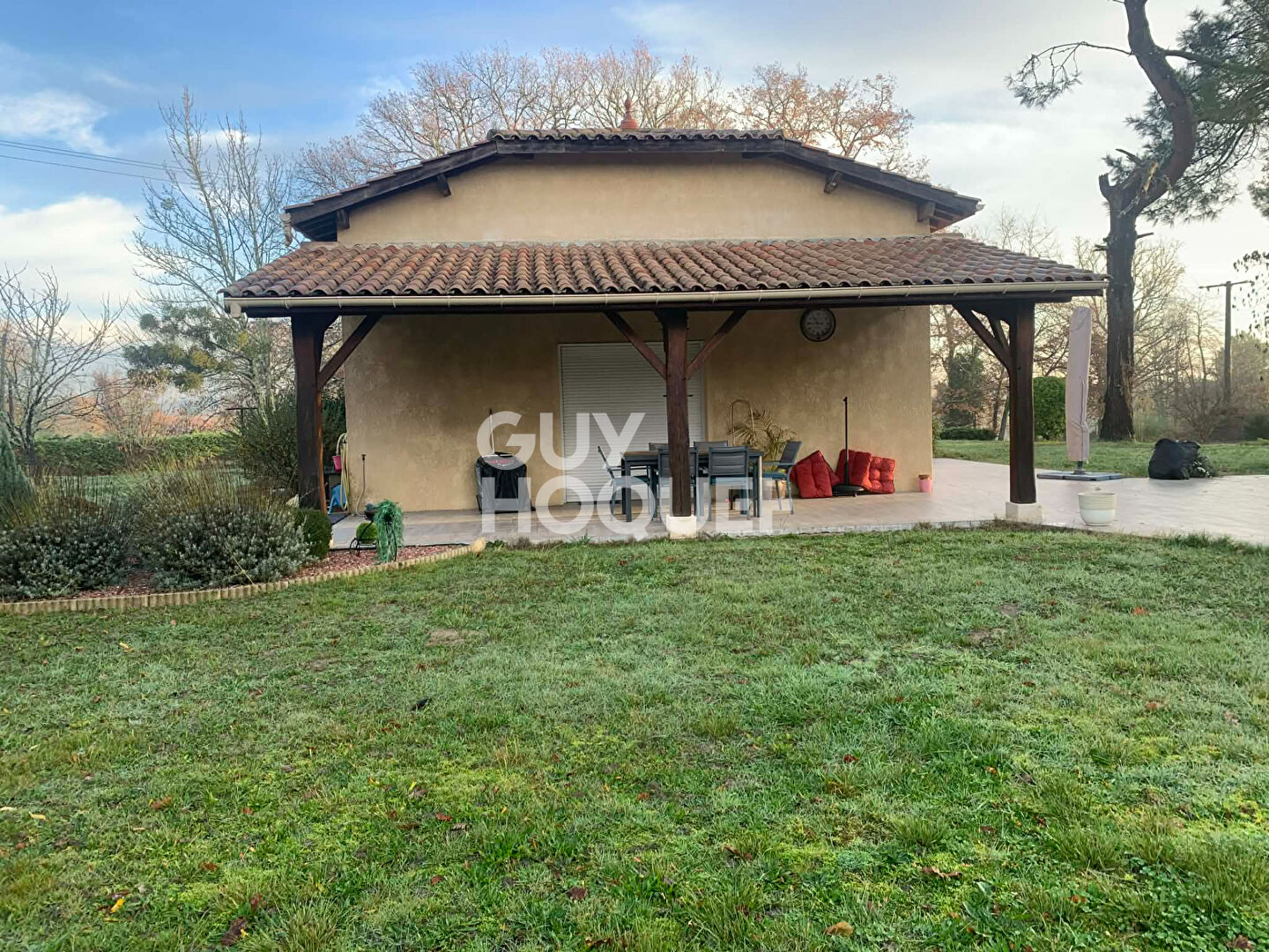 Maison proche de Casteljaloux avec piscine