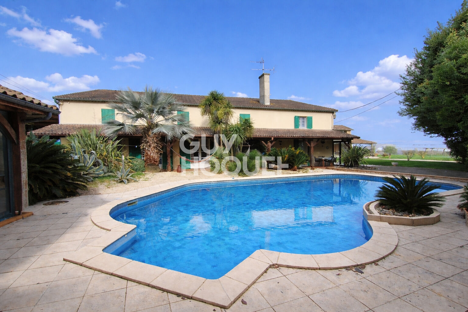 Maison Sainte Bazeille 6 pièce(s) 255 m2