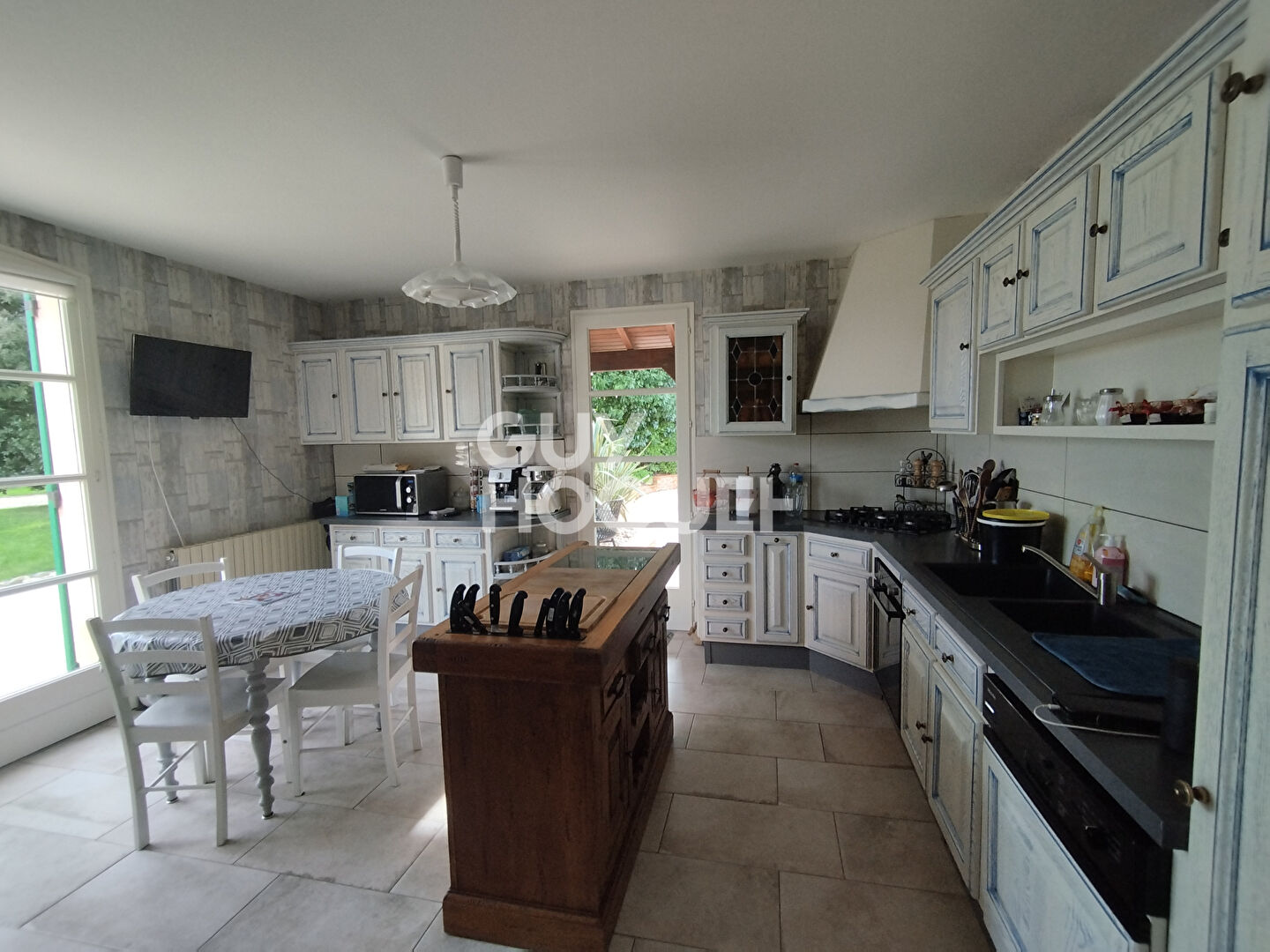 Maison Sainte Bazeille 6 pièce(s) 255 m2