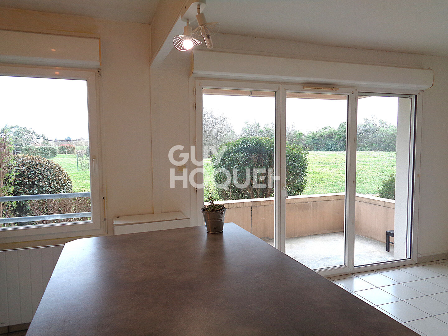 Appartement lumineux Marmande en rez de chaussée /2 chambres /balcon