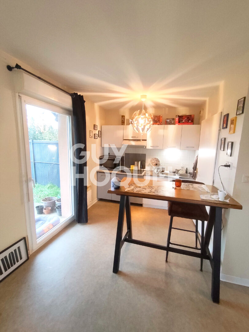 Appartement  plein pied 2 chambres,  jardin