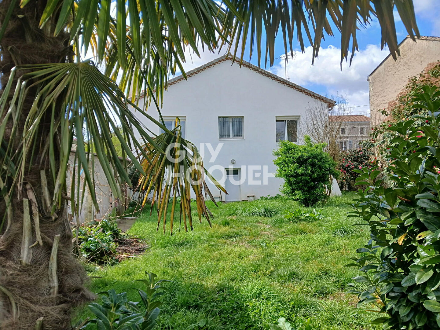 Maison atypique sur Marmande avec jardin