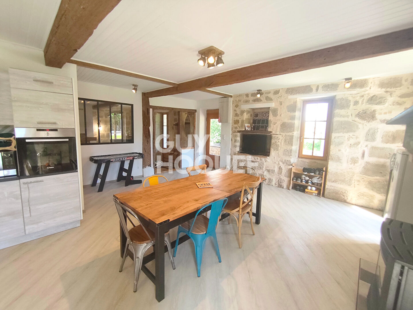 Maison en pierre 5 chambres avec piscine