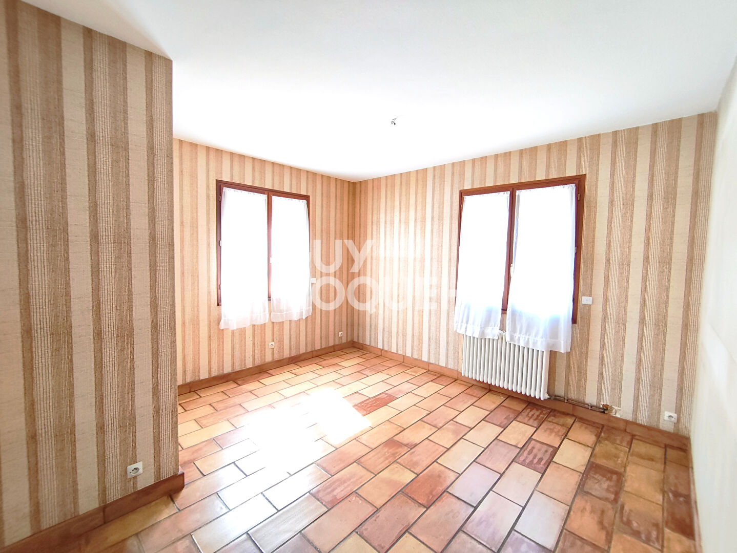 Charmant pavillon de plain-pied