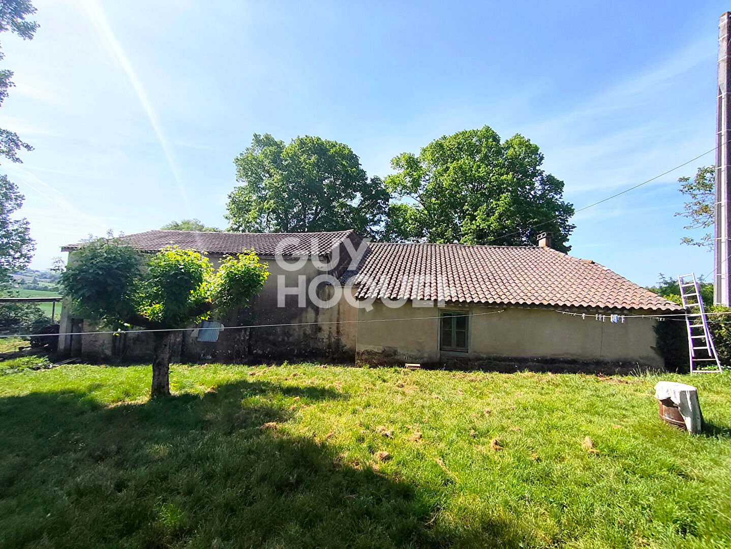 Grange à rénover avec vue dominante