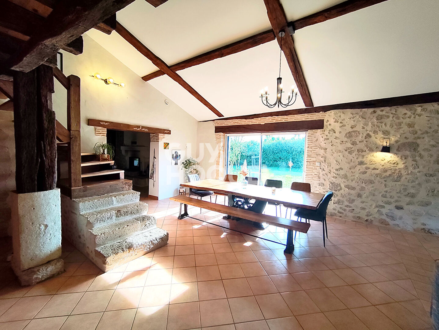 Maison en pierre avec piscine à 10 min de Marmande