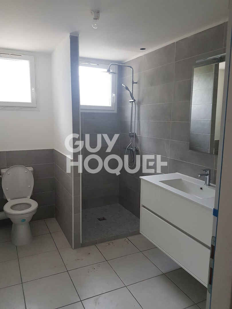 Maison à Virazeil +dépendance et garage