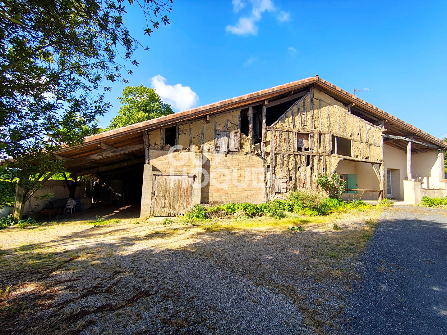 Maison Levignac De Guyenne à rafraichir