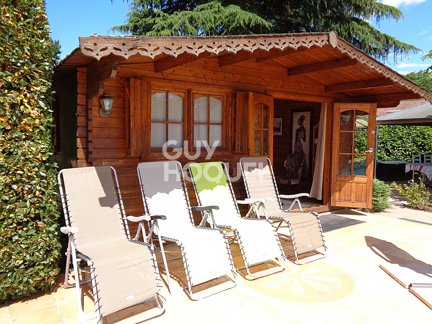 Villa entre Marmande et Casteljaloux 132 m2 / 3 chambres /garage / chalet /piscine et jardin