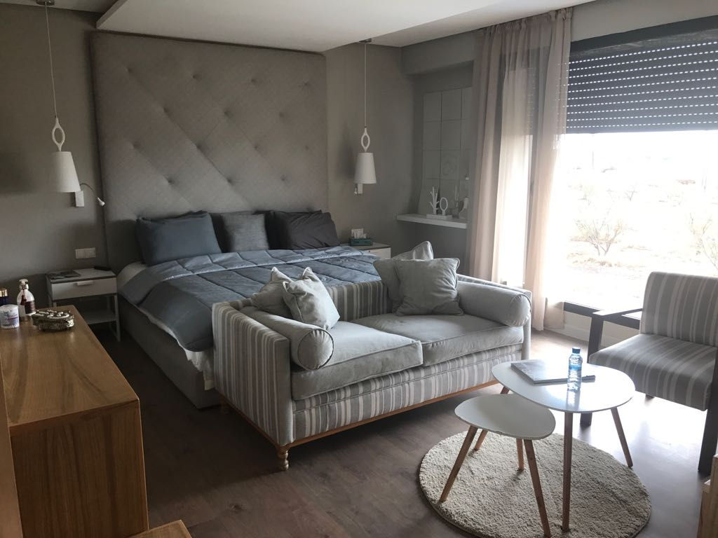 Villa d'architecte moderne avec vue sur golf et sur l'atlas à vendre