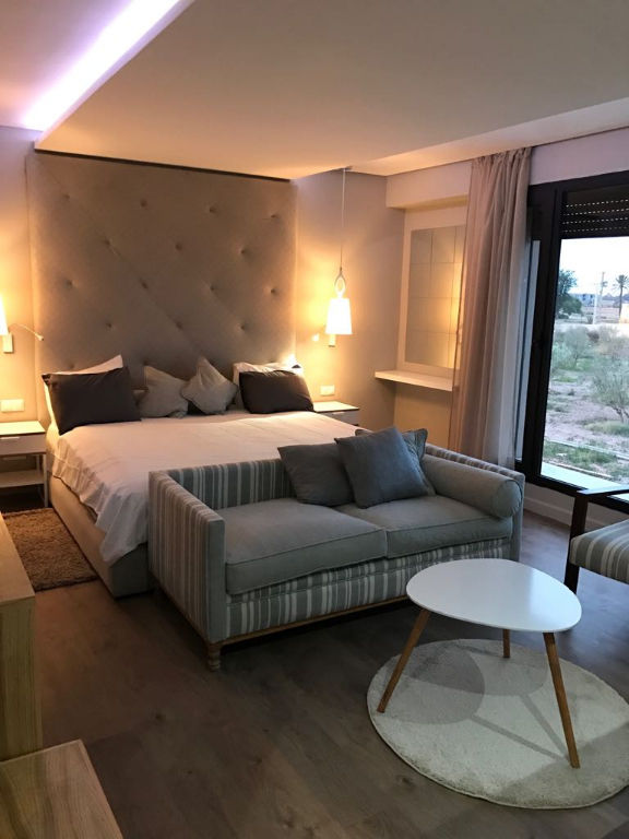 Villa d'architecte moderne avec vue sur golf et sur l'atlas à vendre