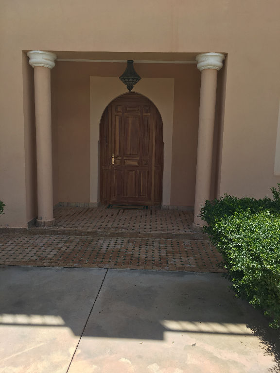 Maison sur 5280m² de terrain, Route de Ouarzazate