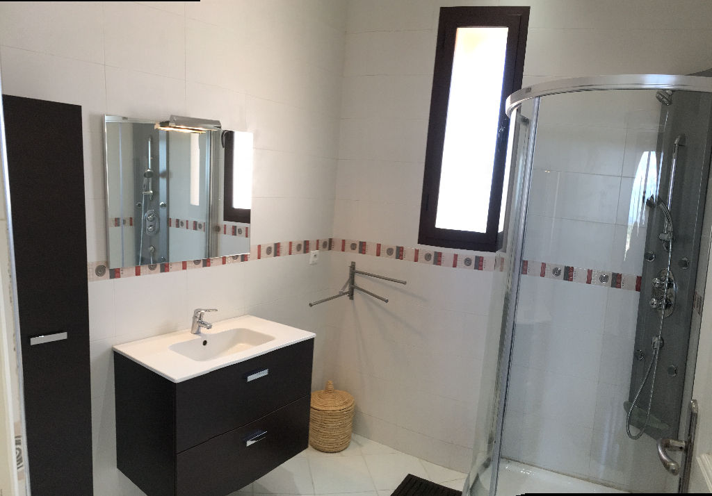 Maison sur 5280m² de terrain, Route de Ouarzazate