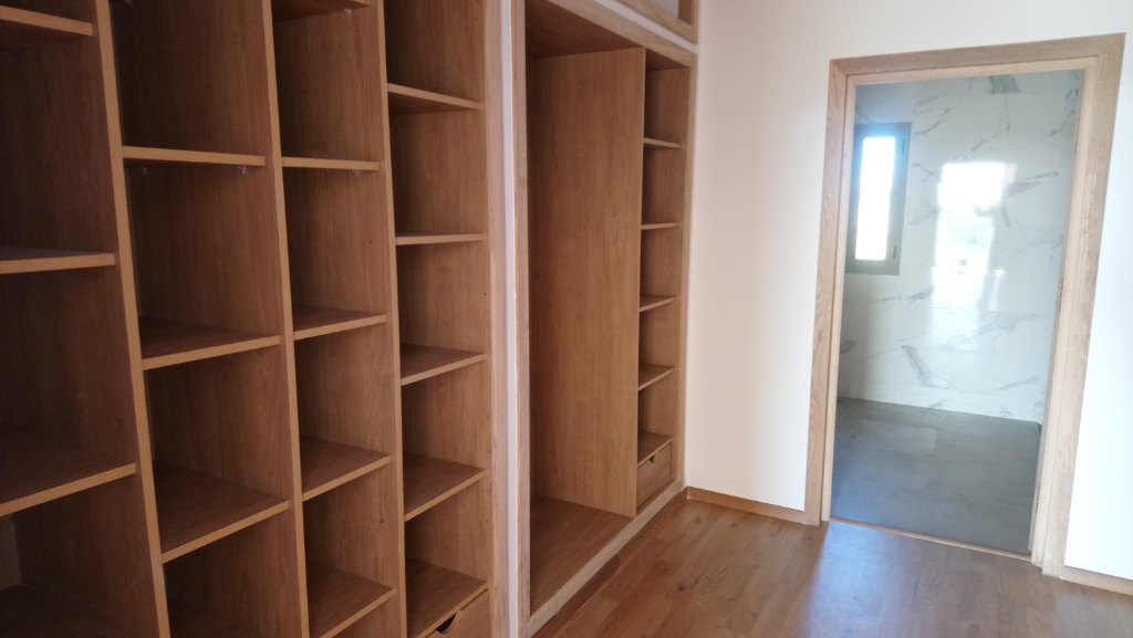 Maison d'une surface habitable de 305 m² à vendre à MARRAKECH (40000).