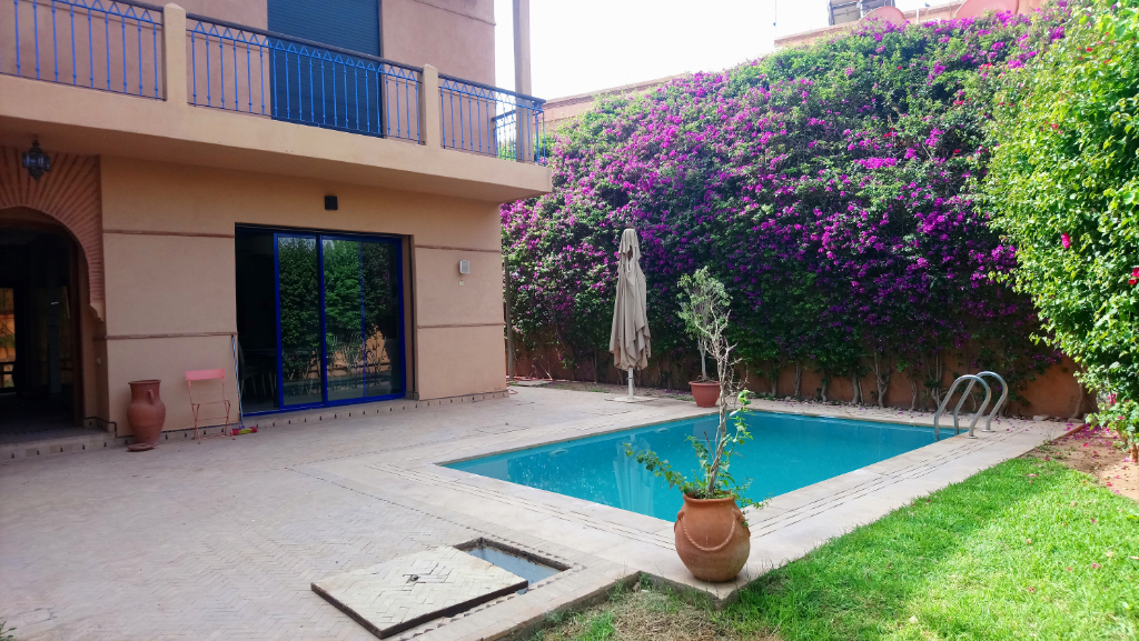 villa 6 pièces  à MARRAKECH (40000).