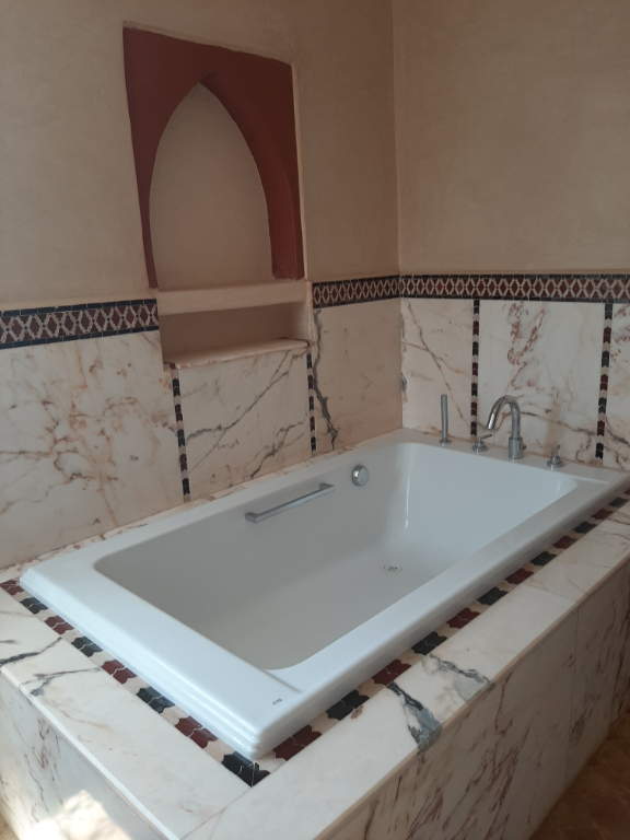 À vendre, maison d'une surface habitable de 400 m², 8 pièces à MARRAKECH (40000).