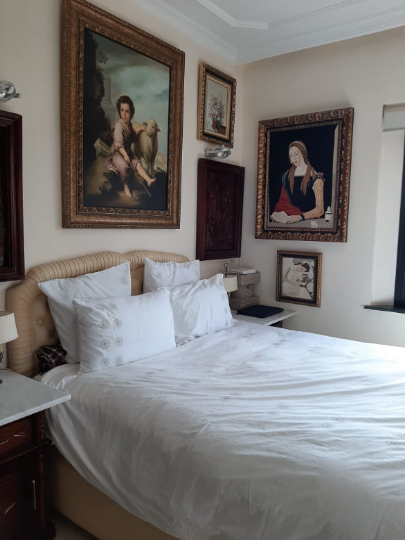 À vendre à MARRAECH , Villa de 6 pièces sur un terrain de 490 m²