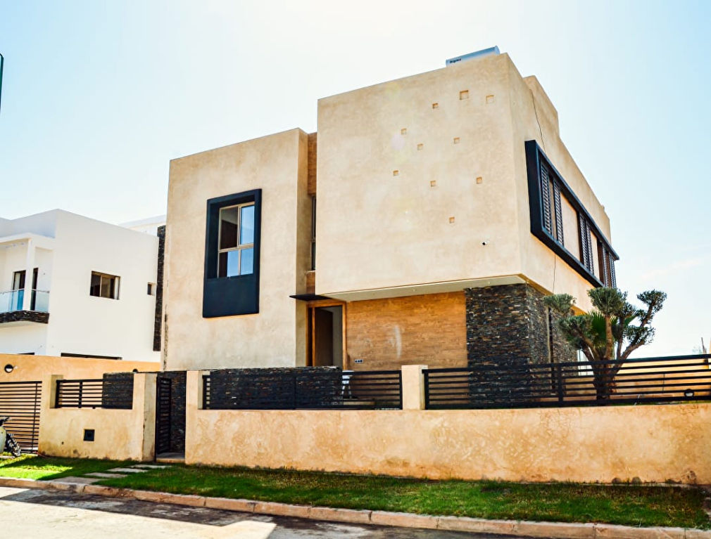MARRAKECH : maison 11 pièces (580 m²) à vendre