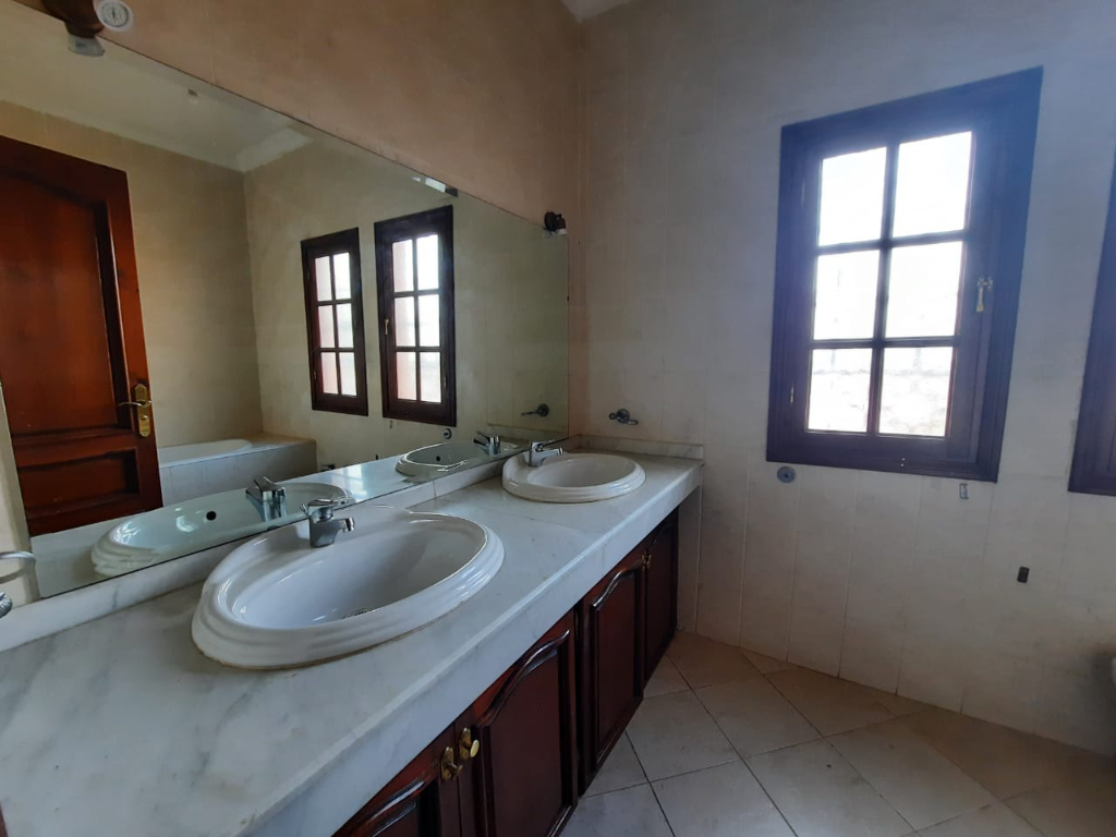 Achat|Vente MARRAKECH : Villa 5ch à vendre (Targa)