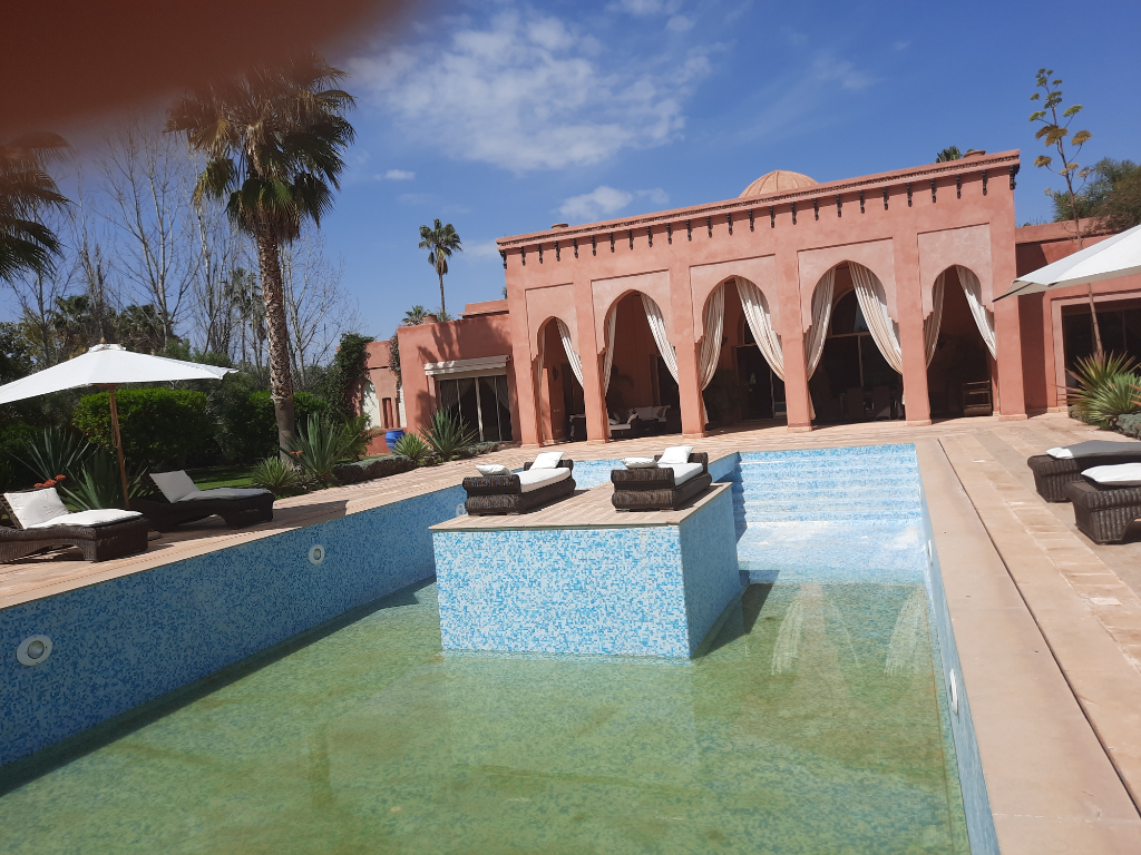 Achat / Vente : villa F6 à MARRAKECH