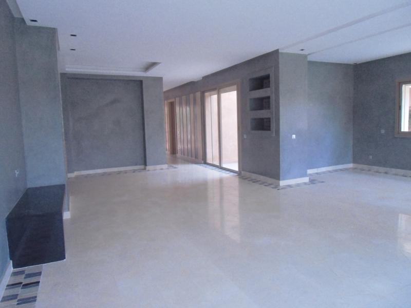 PRESTIGIA : Villa de 300m²