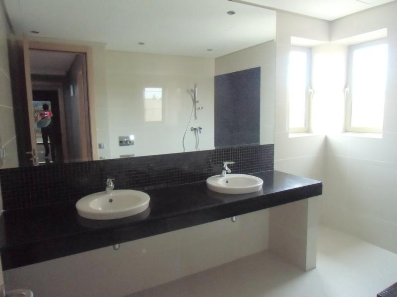 PRESTIGIA : Villa de 300m²