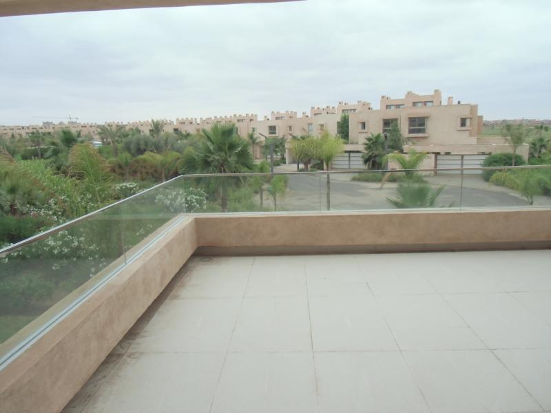 PRESTIGIA : Villa de 300m²