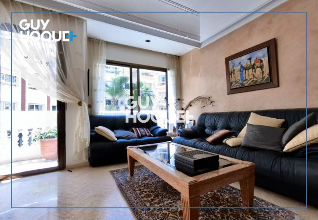 Magnifique appartement situé à racine dans une impasse calme et sécurisée.  Construction signée HARROCH