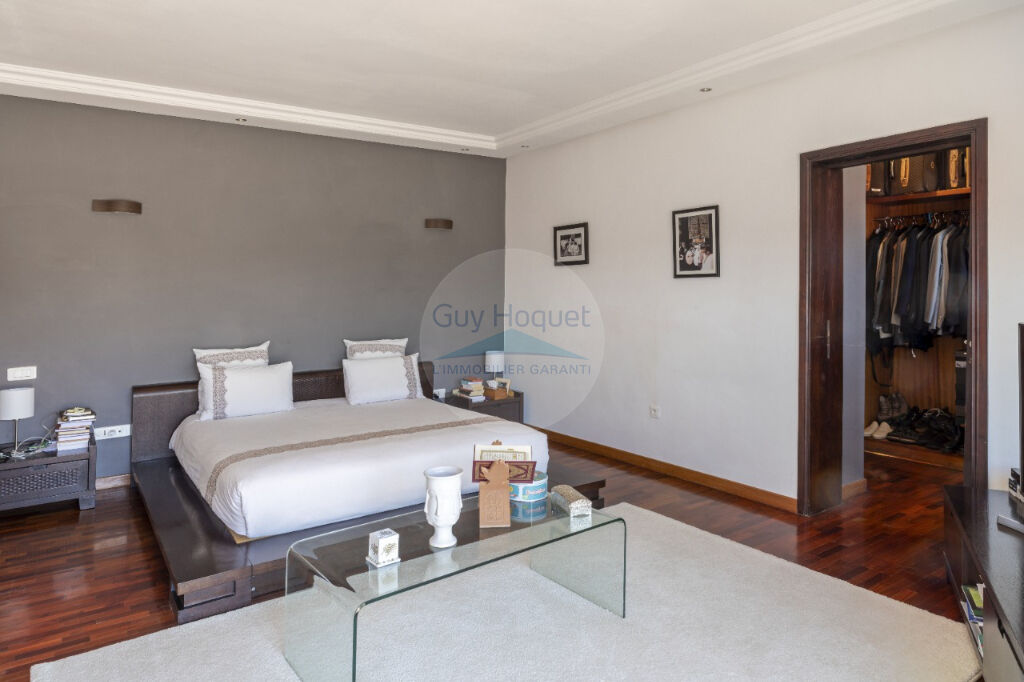MARRAKECH : villa 7 pièces à vendre