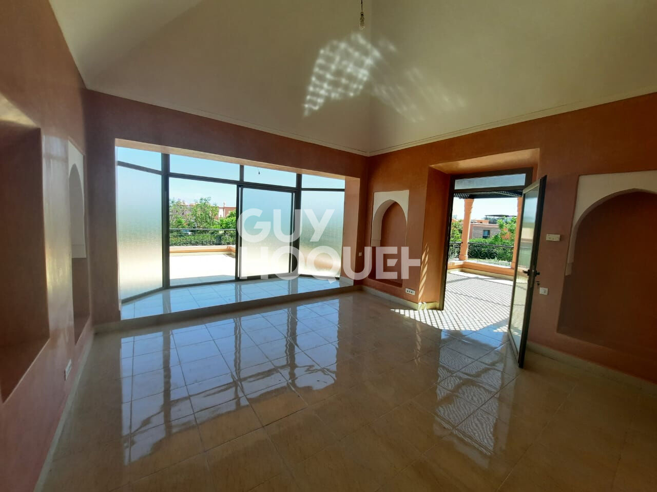 Villa 6 pièces à vendre à MARRAKECH