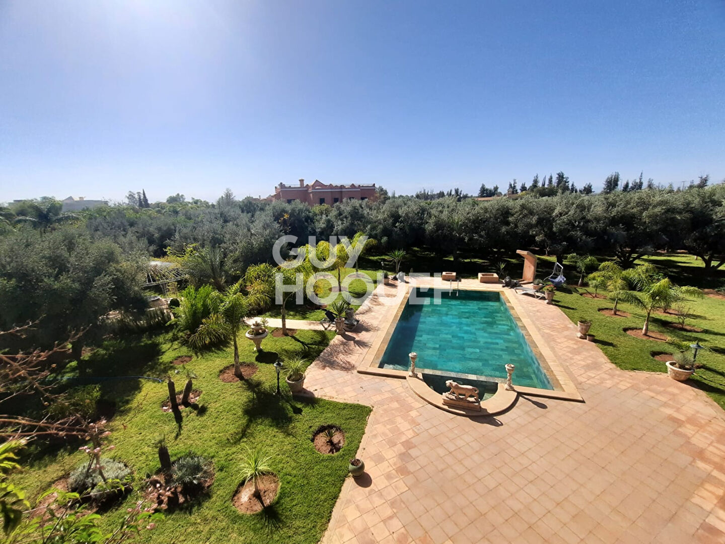 Achat/VENTE d'une maison 9 pièces  route de Ouarzazate à Marrakech