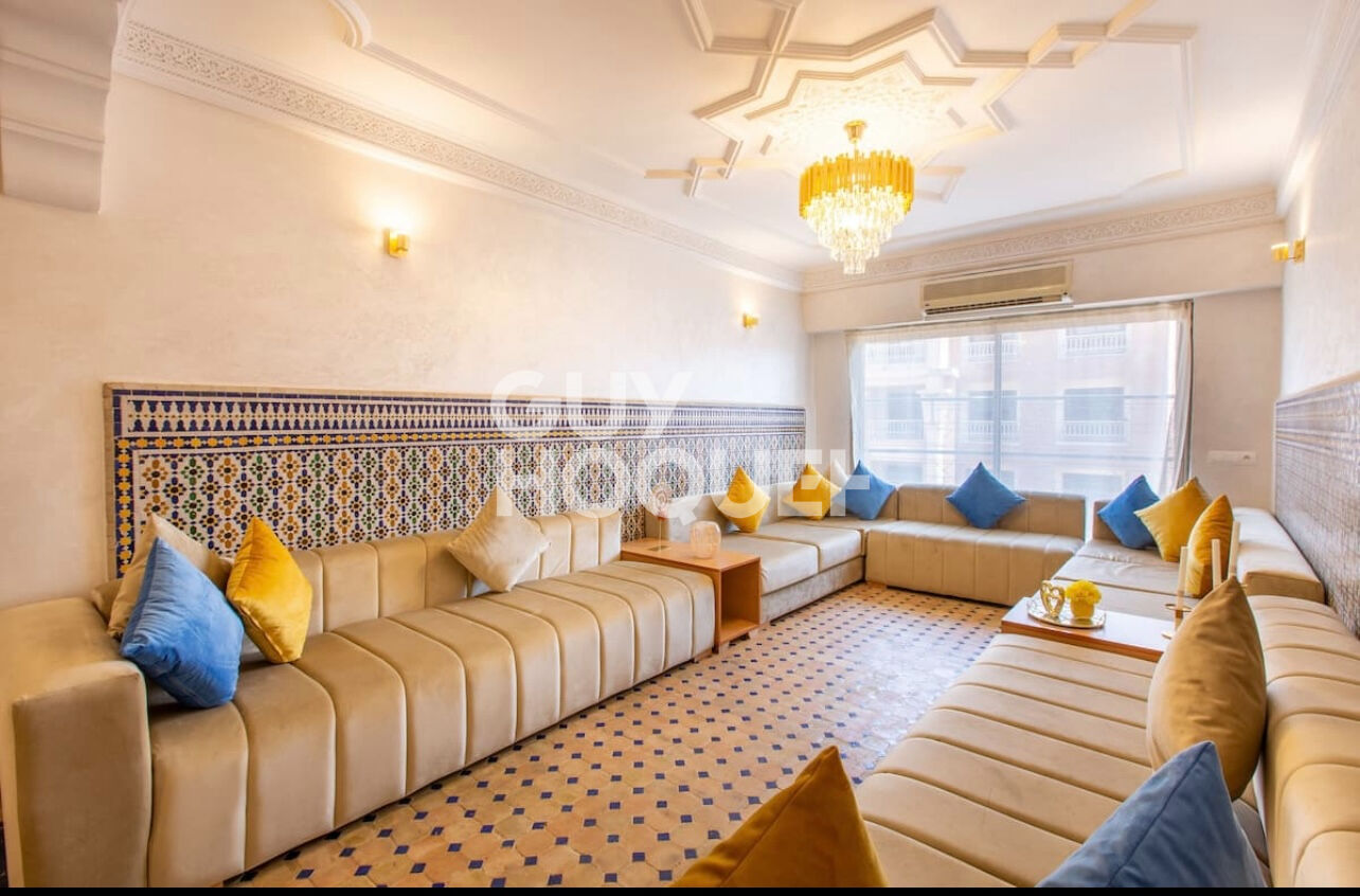 LOCATION : appartement 3 pièces (102 m²) à GUELIZ.