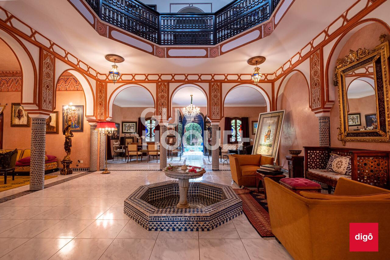 ACHAT/VENTE  QUARTIER RESIDENTIEL TARGA VILLA DE 700M² SUR 220M² DE TERRAIN