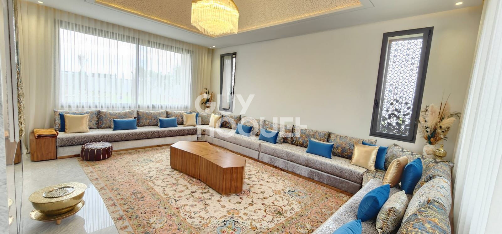 ACHAT/VENTE : Villa 4 suites sur un terrain de 2093 m² à MArrakech