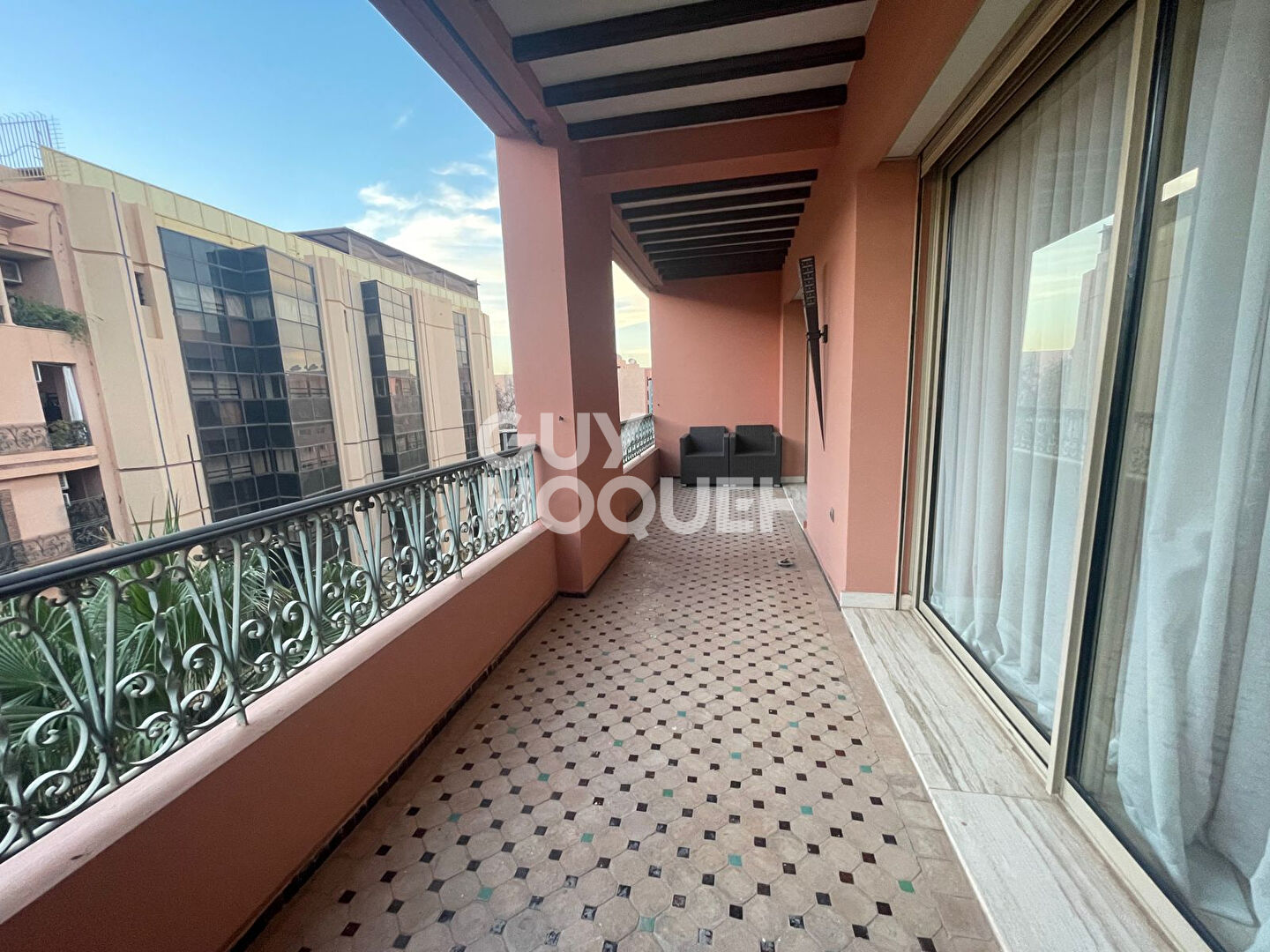 VENTE : appartement F5 (247 m²) à Marrakech