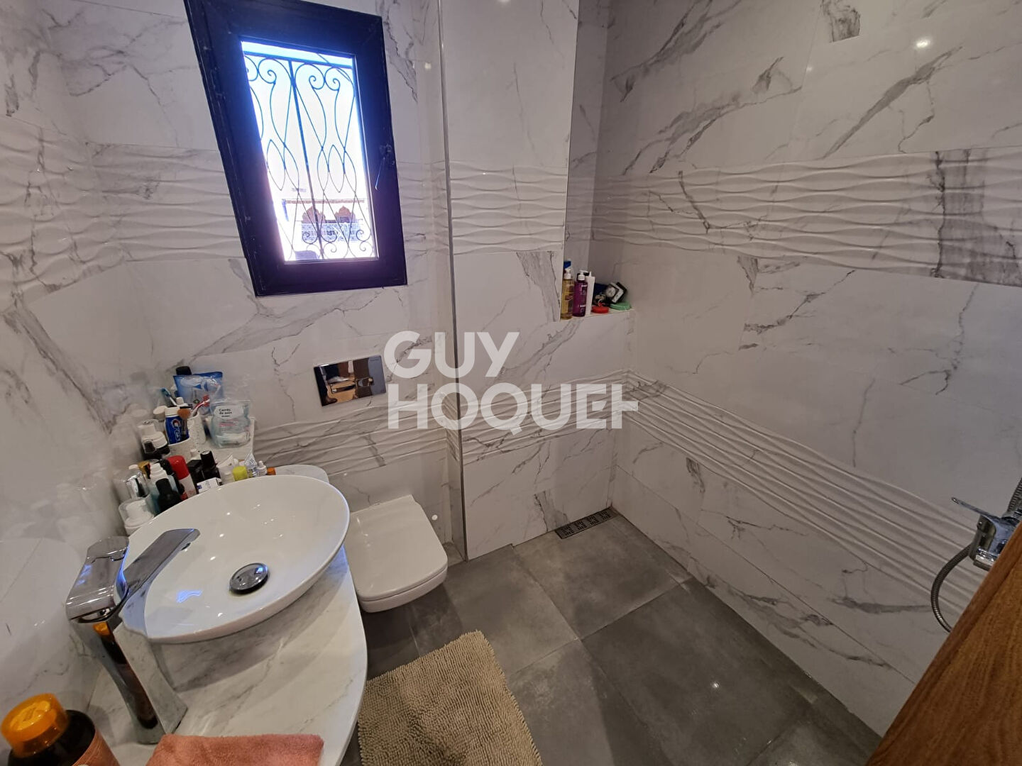 Achat/Vente: appartement T3 (105 m²) en vente