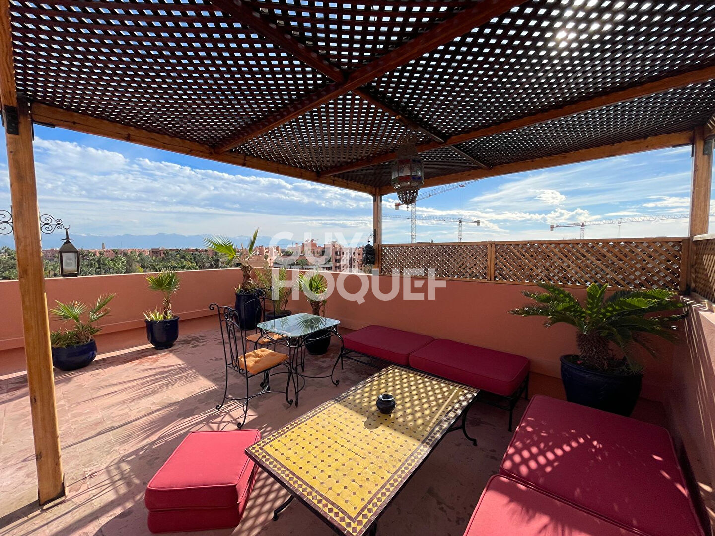 Location: appartement F3 (92 m²) à louer à Majorelle