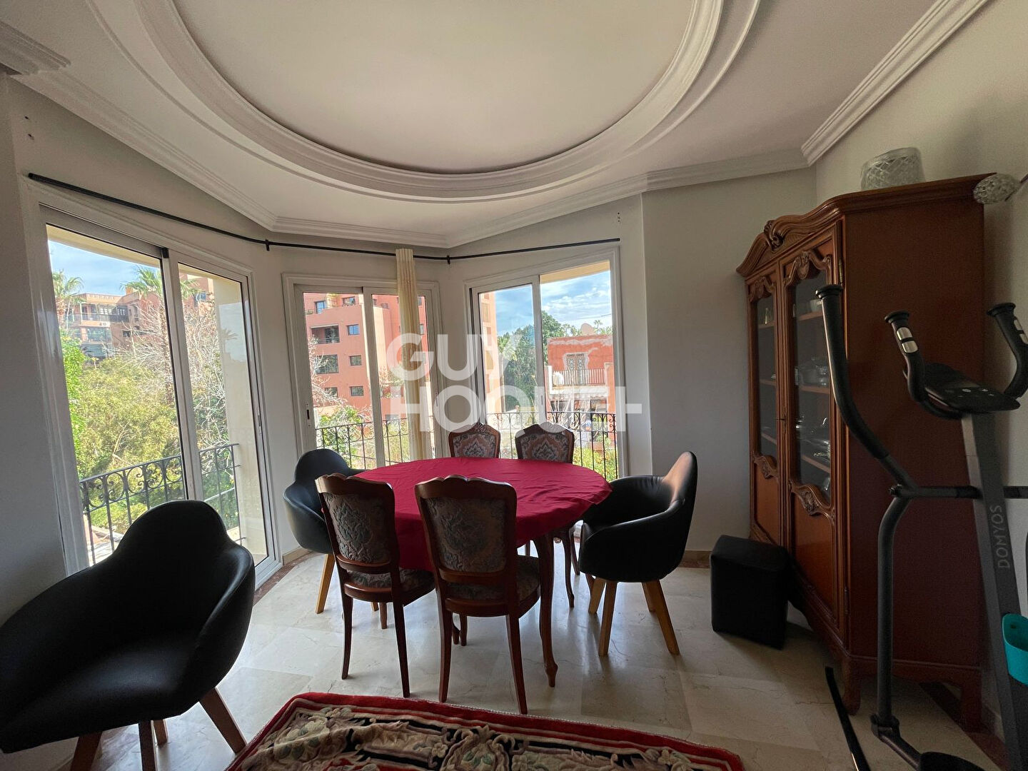 Location: appartement F3 (92 m²) à louer à Majorelle