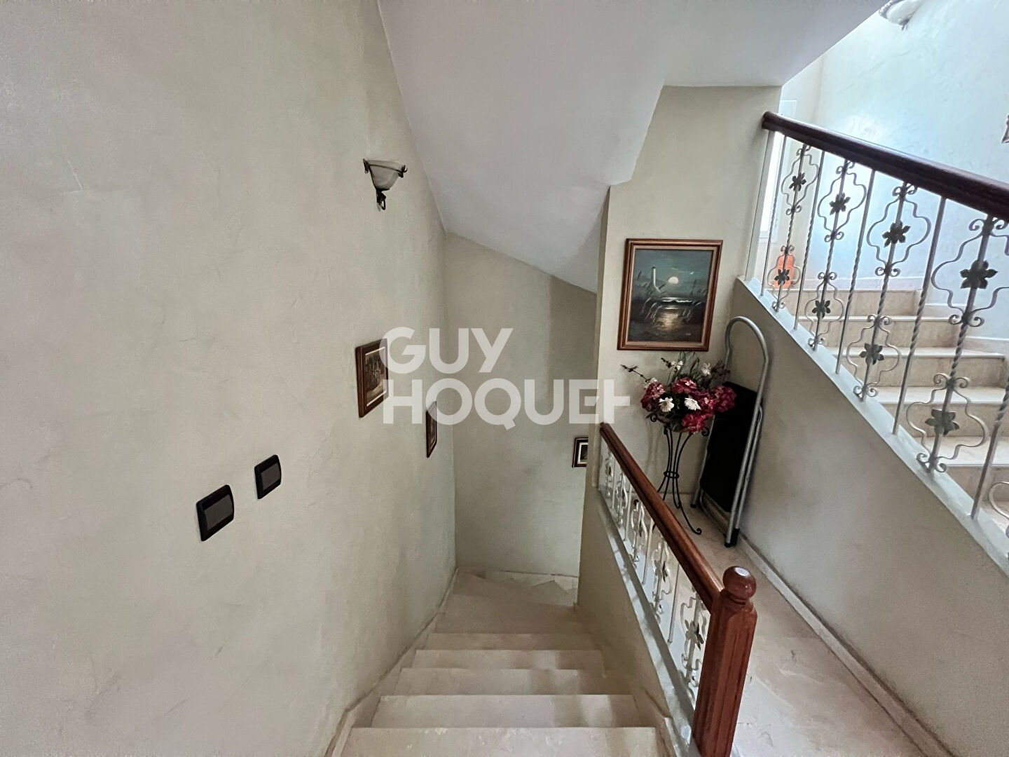 Achat/vente Targa Villa individuelle Type 7 740m² de terrain  plus dépendances .