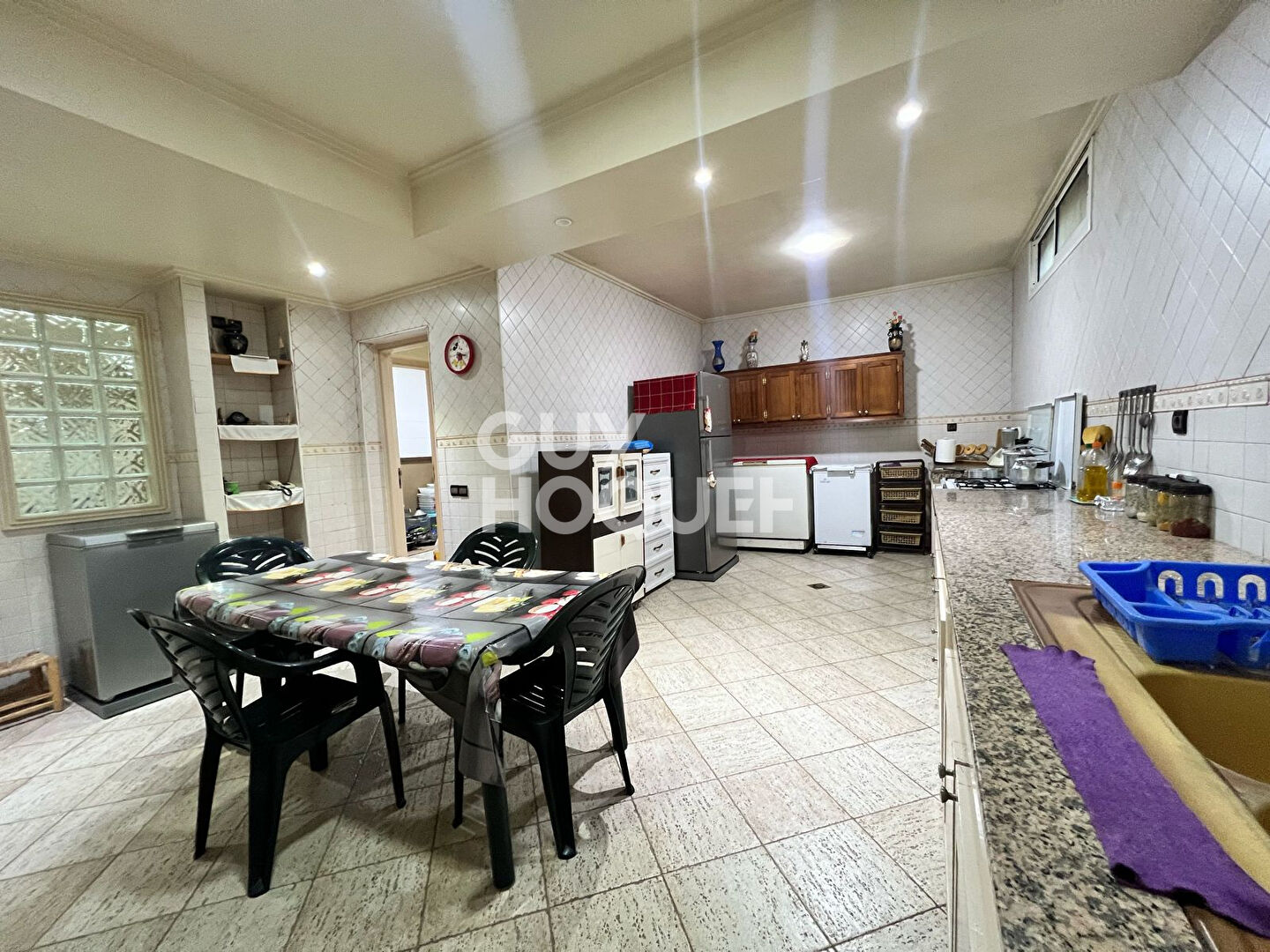 Achat/vente Targa Villa individuelle Type 7 740m² de terrain  plus dépendances .