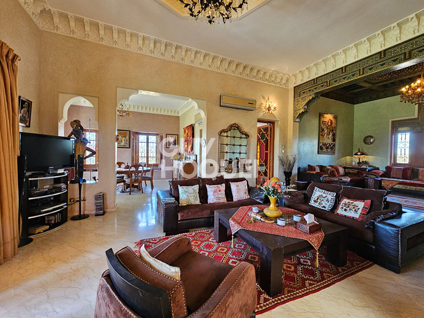 A vendre Villa avec VNA 4 suites (490 m²) à Marrakech Bab Atlas