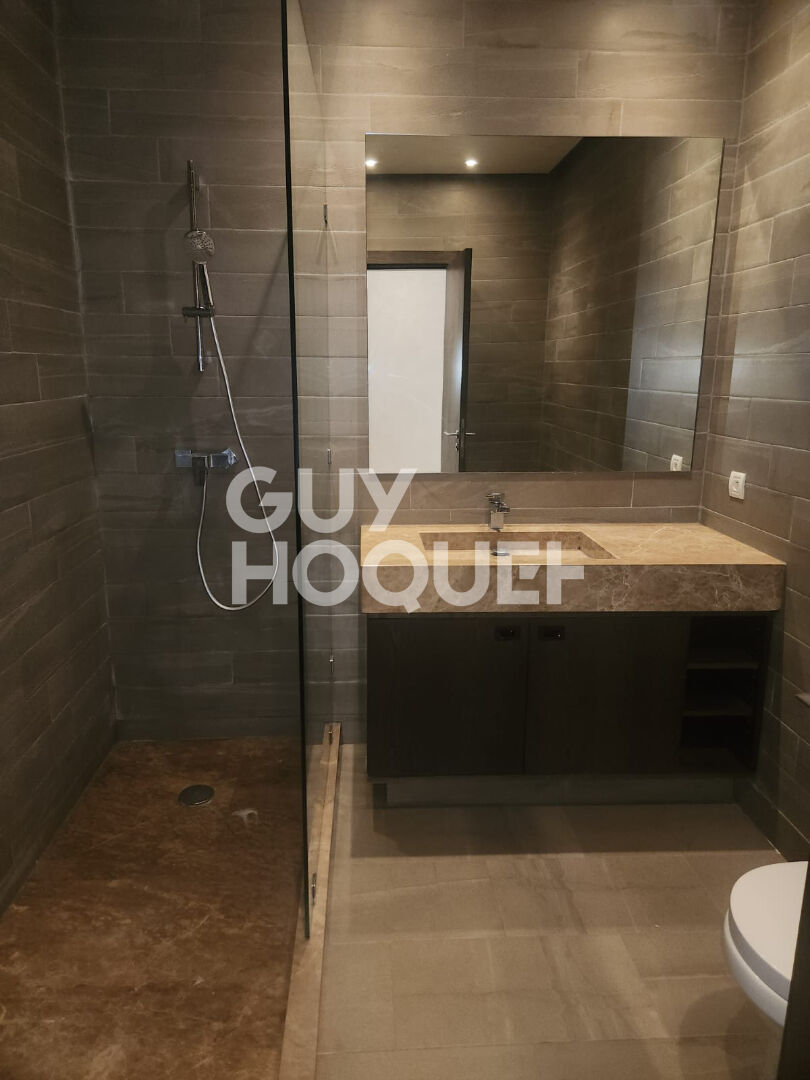 Très beau rez de jardin dans une résidence prémium à Bouskoura Ville Verte.